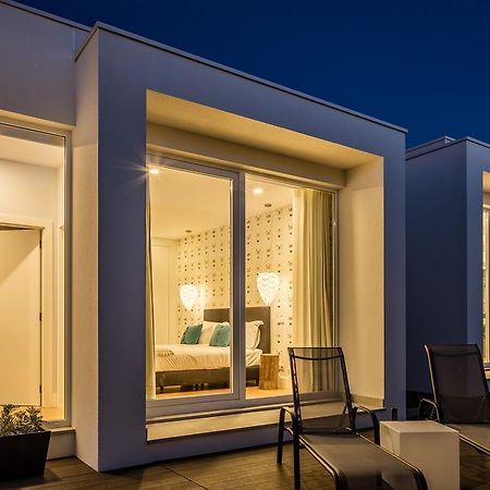 Cerca Design House Hotel Donas Buitenkant foto