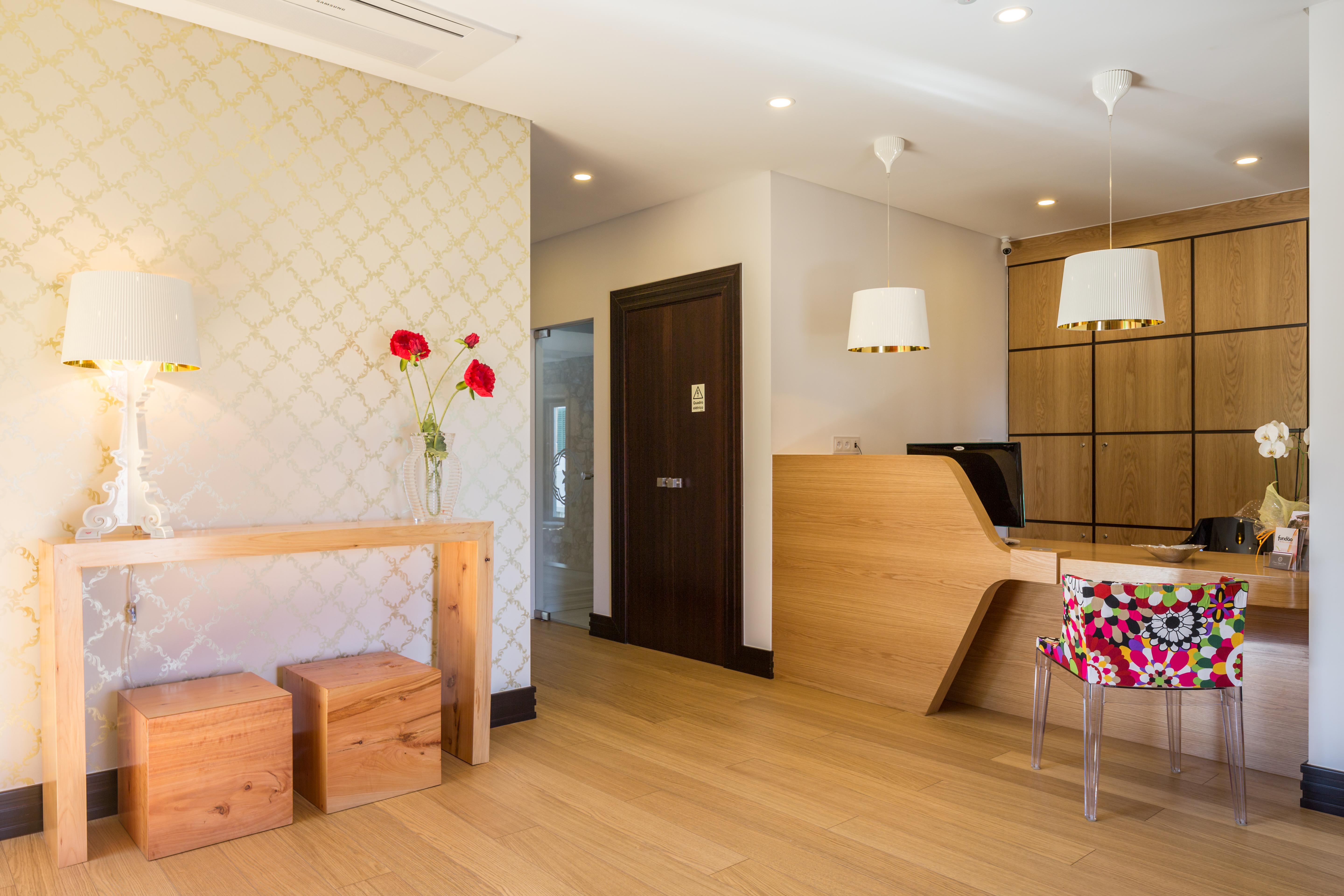 Cerca Design House Hotel Donas Buitenkant foto