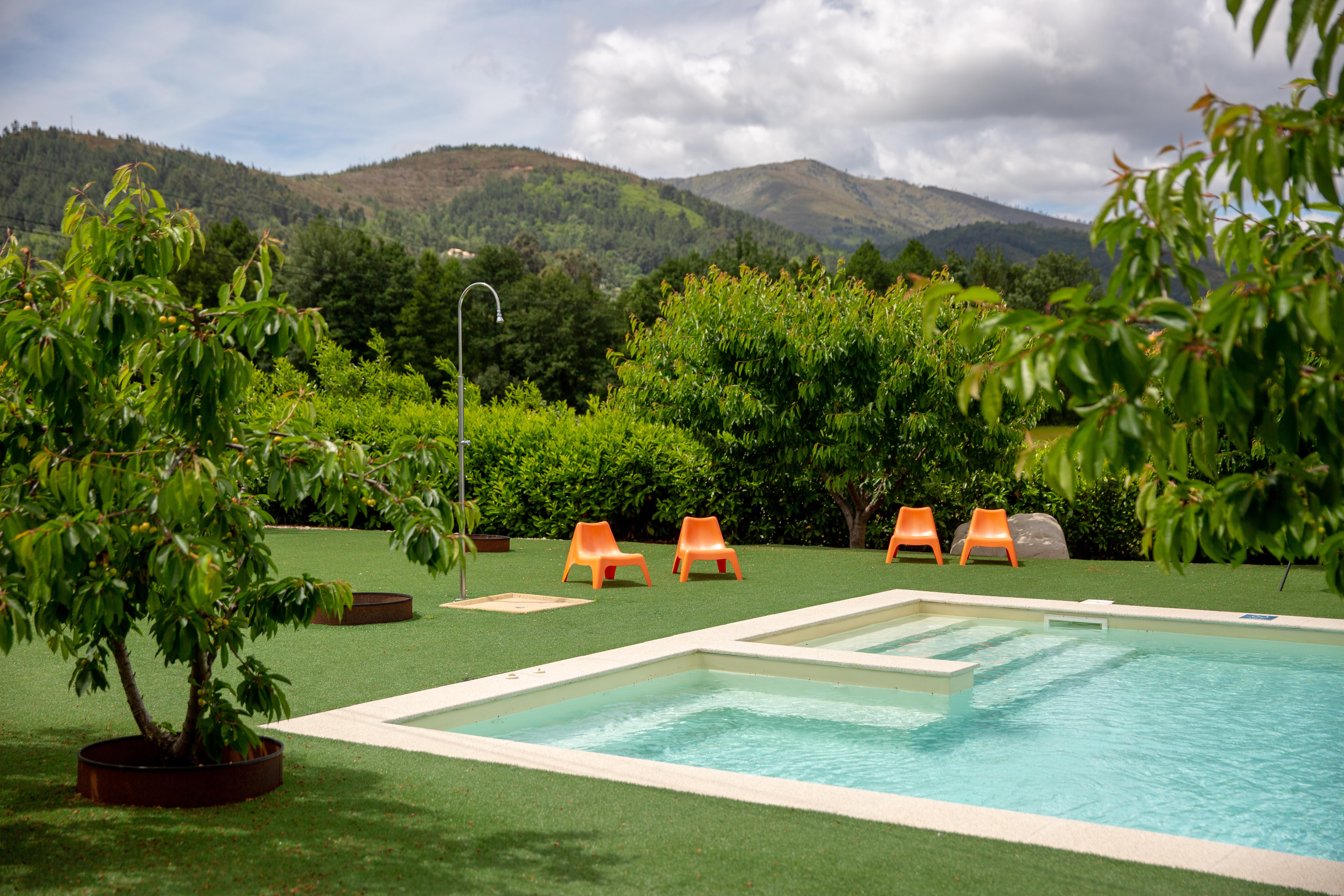 Cerca Design House Hotel Donas Buitenkant foto