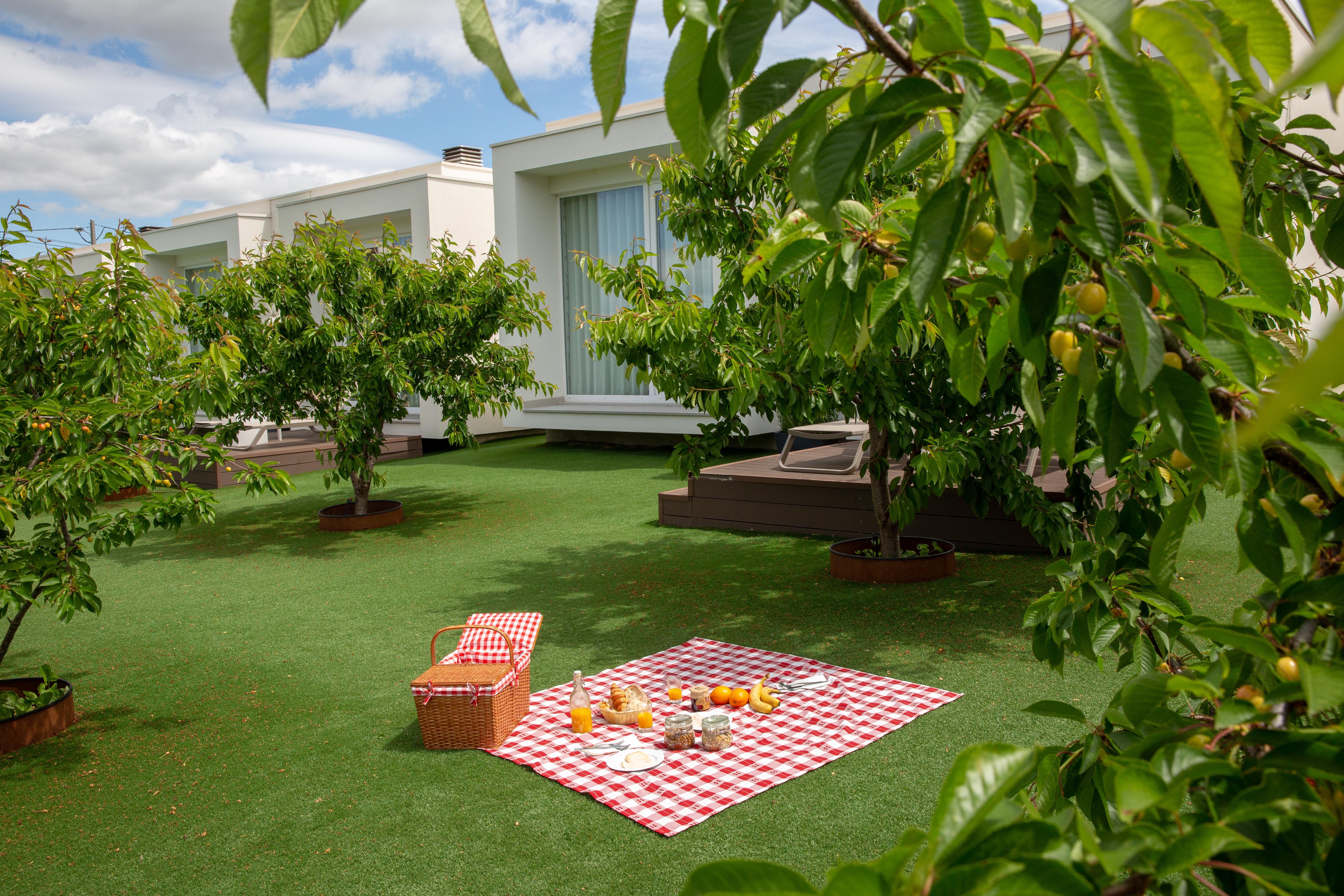 Cerca Design House Hotel Donas Buitenkant foto